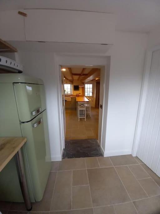 Cosy 2 Bed Cottage Between Snowdonia And The Sea Llandegai Eksteriør billede