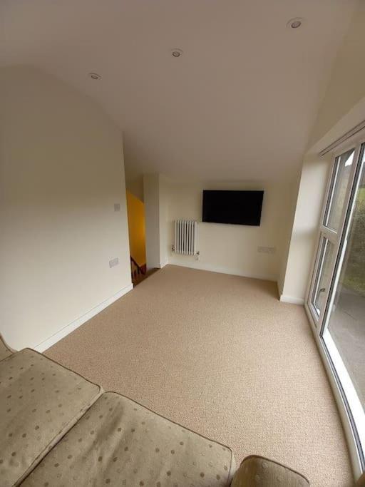 Cosy 2 Bed Cottage Between Snowdonia And The Sea Llandegai Eksteriør billede