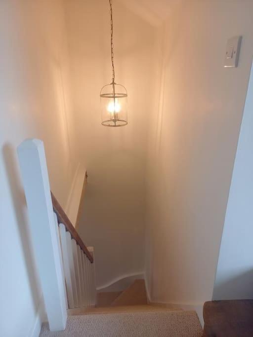 Cosy 2 Bed Cottage Between Snowdonia And The Sea Llandegai Eksteriør billede