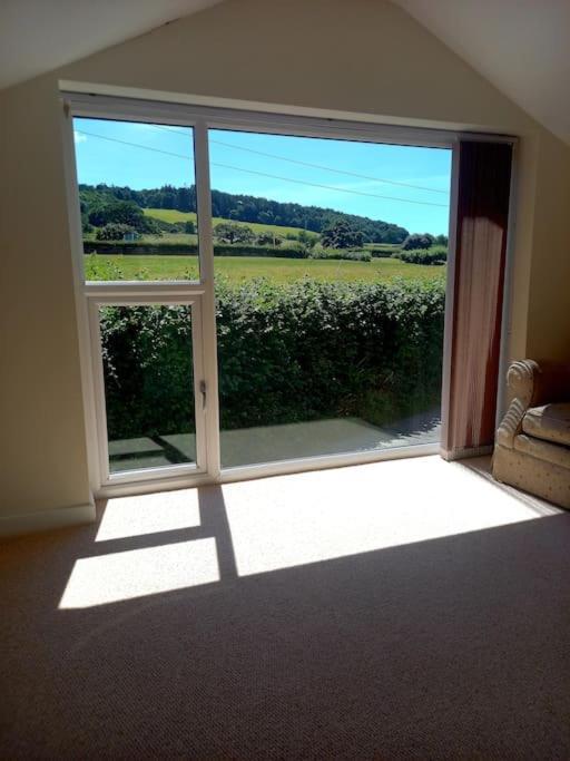 Cosy 2 Bed Cottage Between Snowdonia And The Sea Llandegai Eksteriør billede